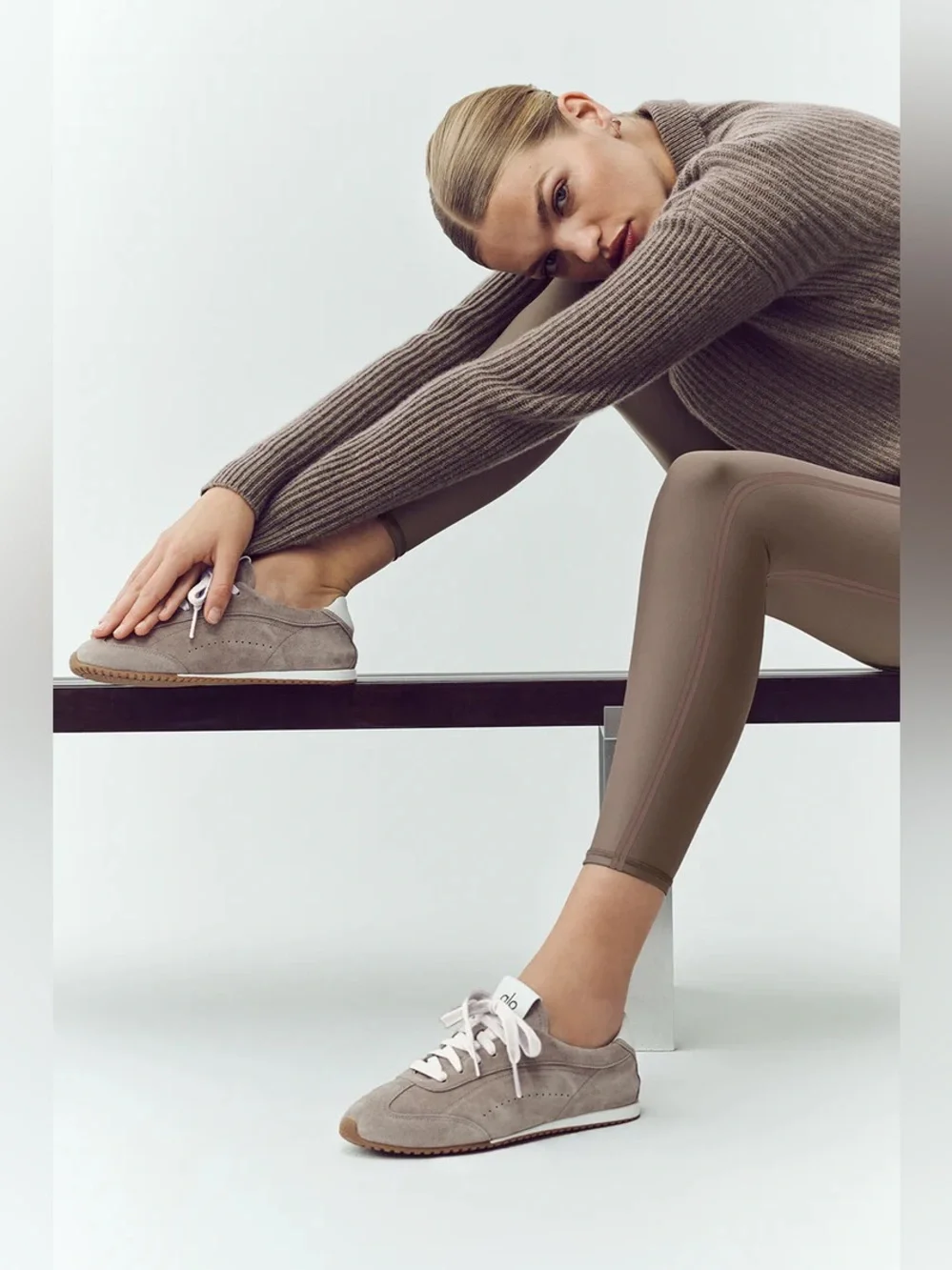 ALO YOGA | ✨NEW✨ ALO Sunset Sneaker in Alpine Cocoa